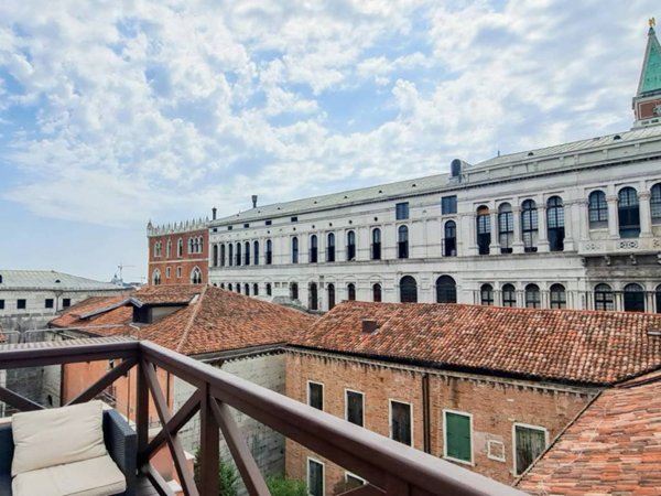 appartamento in vendita a Venezia in zona Sestiere San Marco