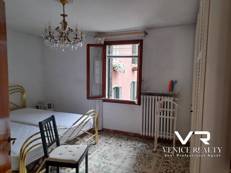 appartamento in vendita a Venezia in zona Sestiere Dorsoduro