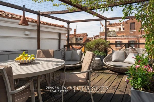 appartamento in vendita a Venezia in zona Sestiere Cannaregio
