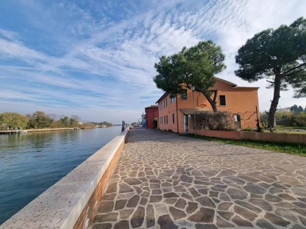 casa indipendente in vendita a Venezia in zona Burano