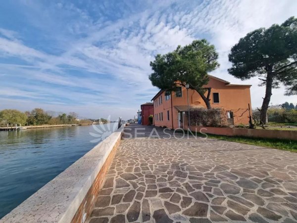 casa indipendente in vendita a Venezia in zona Burano
