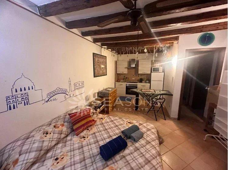 appartamento in vendita a Venezia in zona Sestiere Santa Croce