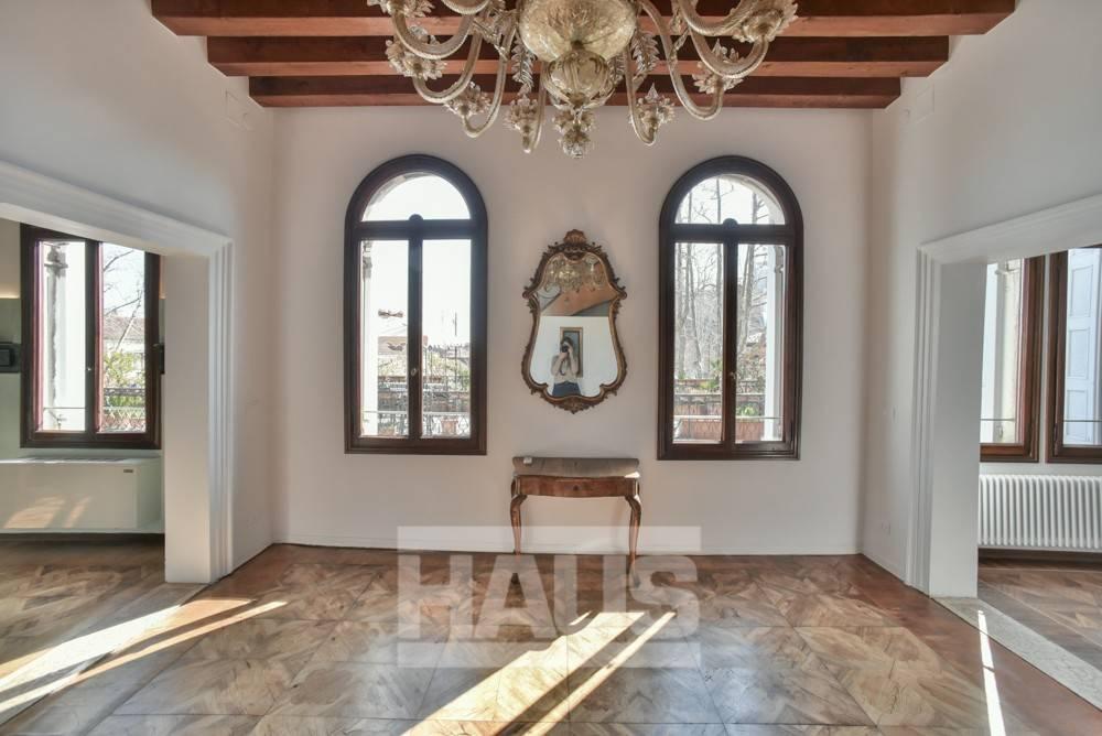 appartamento in vendita a Venezia in zona Sestiere Castello