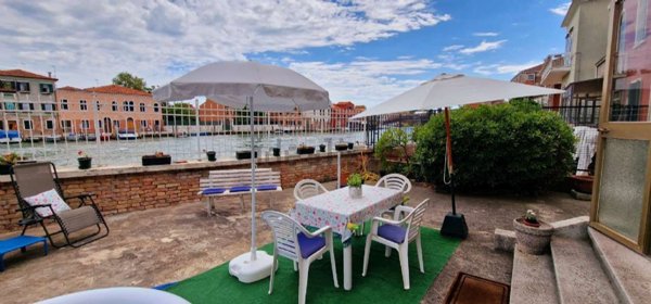 casa indipendente in vendita a Venezia in zona Murano