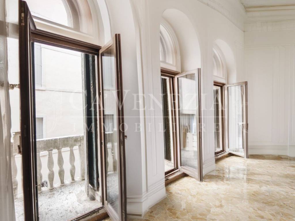 appartamento in vendita a Venezia in zona Sestiere San Polo