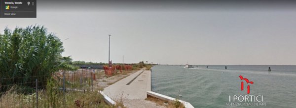 terreno edificabile in vendita a Venezia in zona Pellestrina