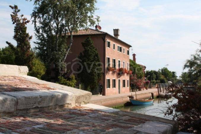 appartamento in vendita a Venezia in zona Burano