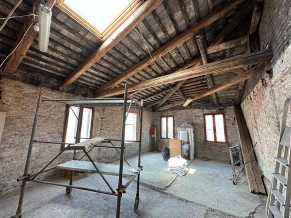 attico in vendita a Venezia in zona Murano