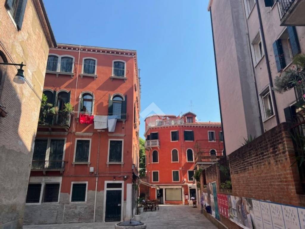 appartamento in vendita a Venezia in zona Sestiere Santa Croce
