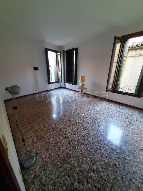 appartamento in vendita a Venezia in zona Sestiere San Polo