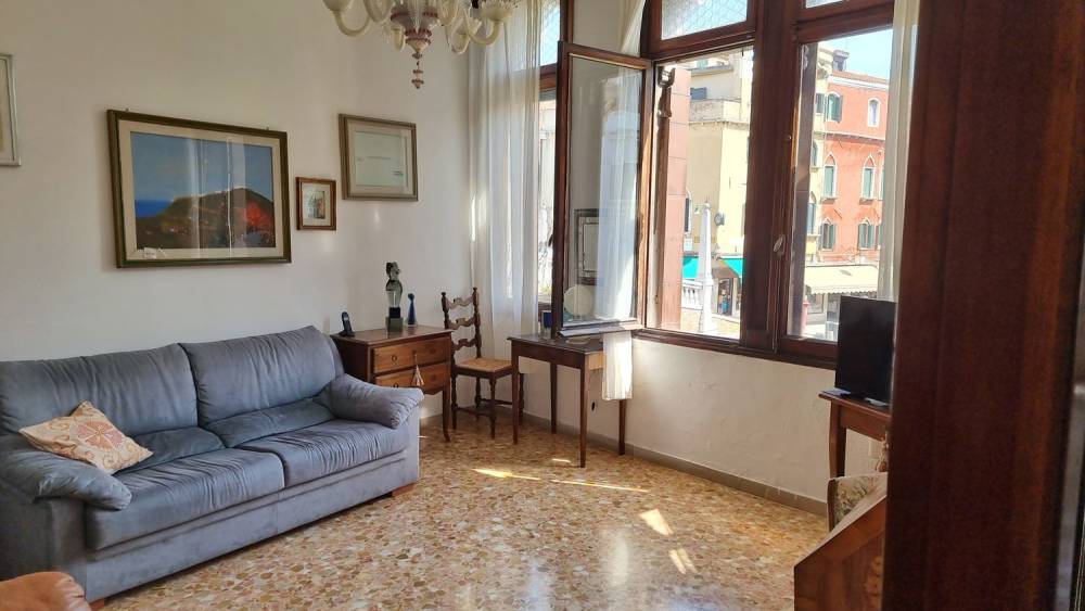 appartamento in vendita a Venezia in zona Sestiere Santa Croce