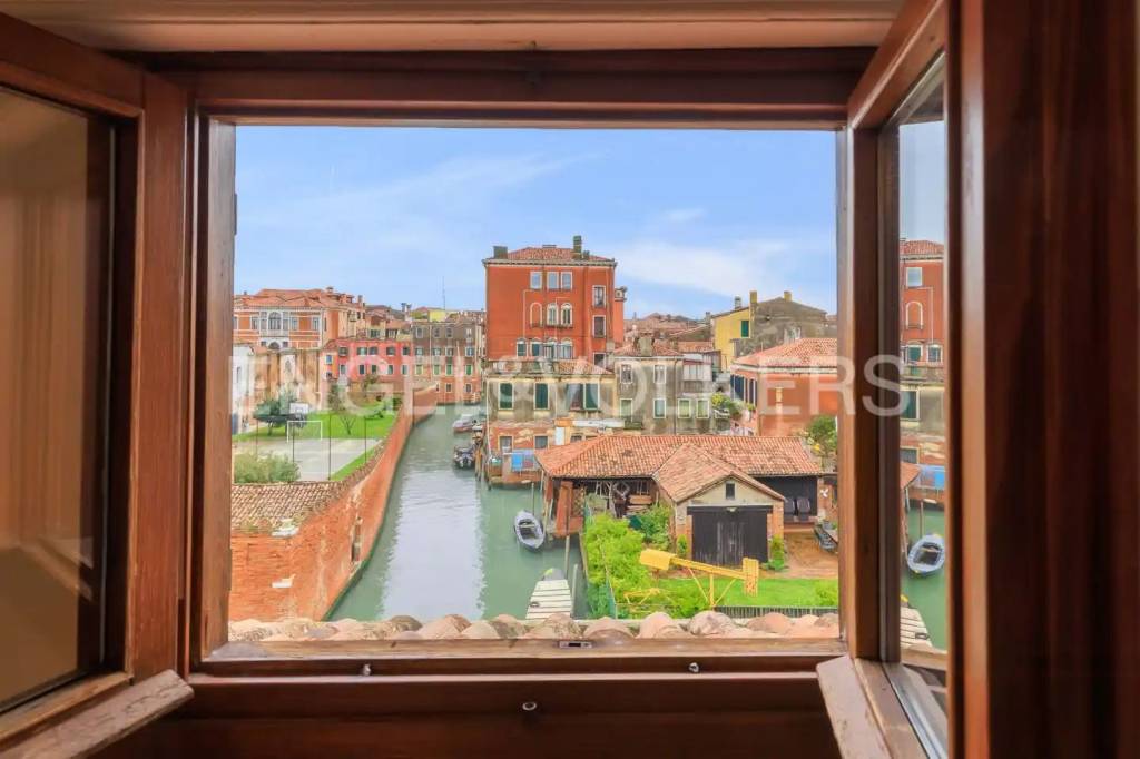 appartamento in vendita a Venezia in zona Sestiere Cannaregio