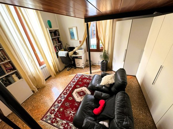 appartamento in vendita a Venezia in zona Sestiere Santa Croce