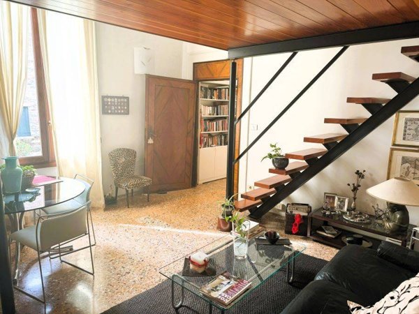 appartamento in vendita a Venezia in zona Sestiere Santa Croce