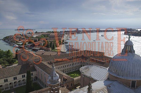 ufficio in vendita a Venezia in zona Giudecca