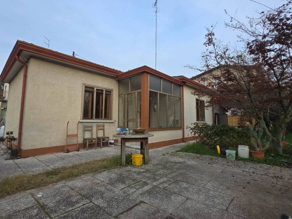 casa indipendente in vendita a Venezia in zona Carpenedo