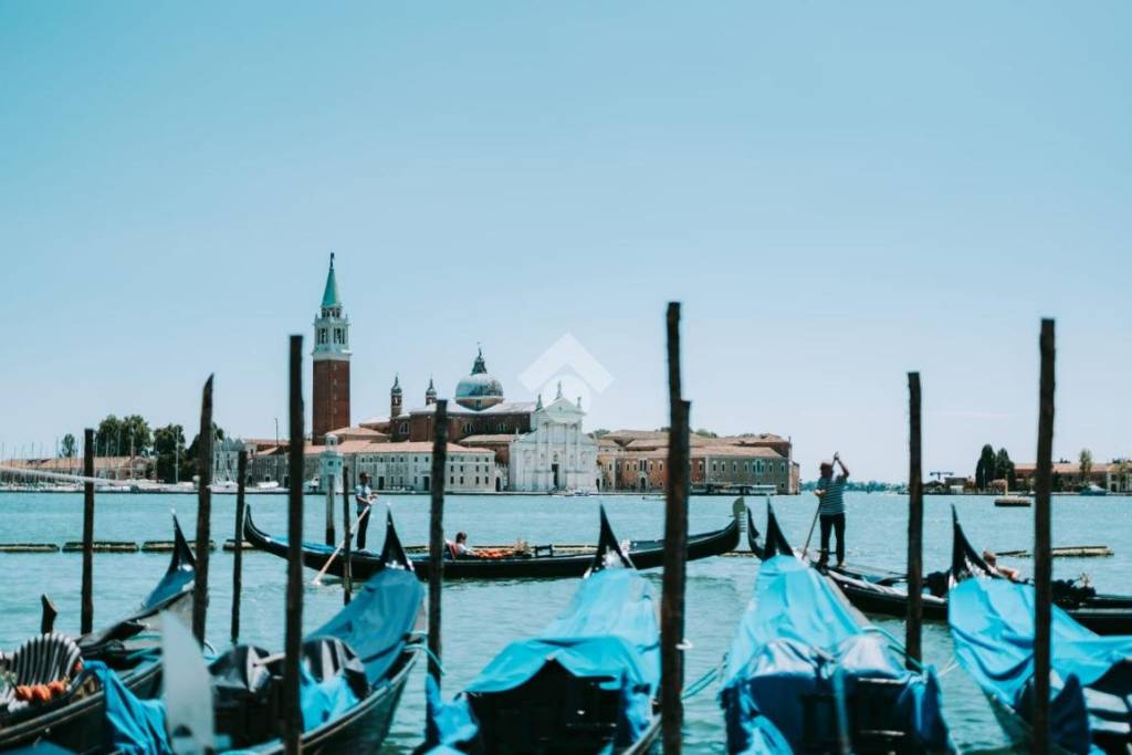 negozio in vendita a Venezia in zona Sestiere Dorsoduro
