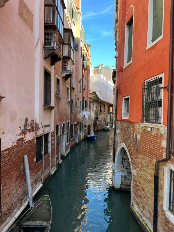 negozio in vendita a Venezia in zona Murano