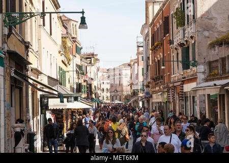 quadrivano in vendita a Venezia in zona Sestiere Cannaregio