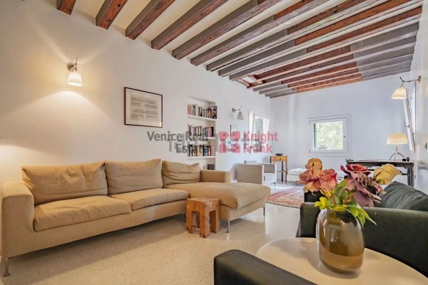 appartamento in vendita a Venezia in zona Sestiere Dorsoduro