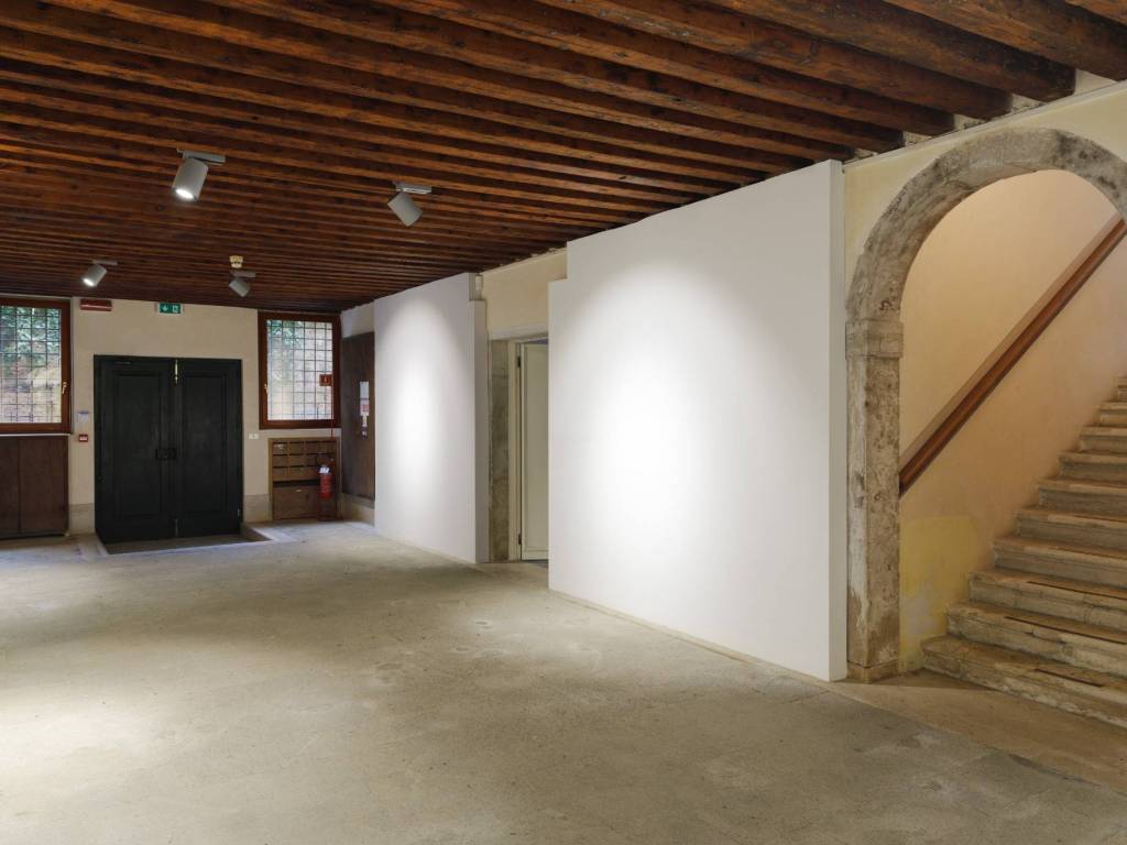 intera palazzina in vendita a Venezia in zona Sestiere Dorsoduro