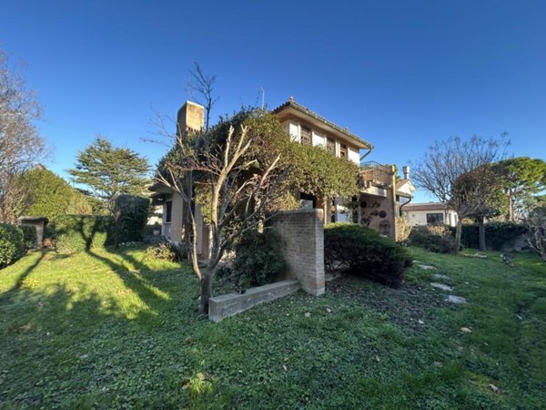 casa indipendente in vendita a Venezia in zona Pellestrina