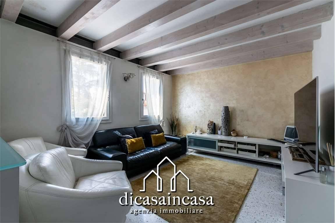 casa indipendente in vendita a Venezia in zona Favaro Veneto