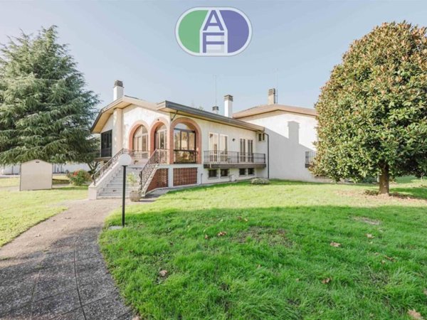casa indipendente in vendita a Venezia in zona Marocco
