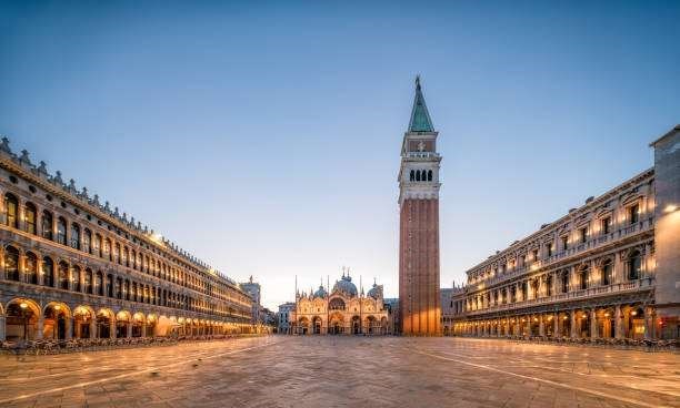 quadrivano in vendita a Venezia in zona Sestiere San Polo
