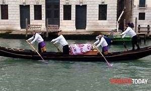 negozio in vendita a Venezia in zona Sestiere Cannaregio
