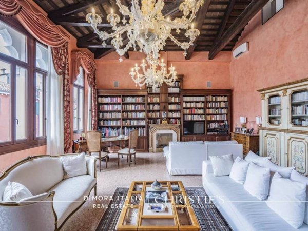 appartamento in vendita a Venezia in zona Sestiere Santa Croce