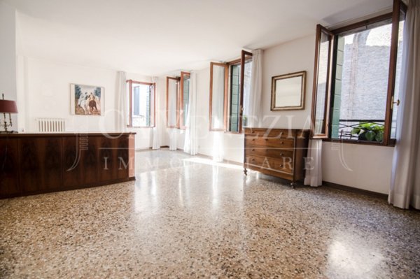 appartamento in vendita a Venezia in zona Sestiere Santa Croce
