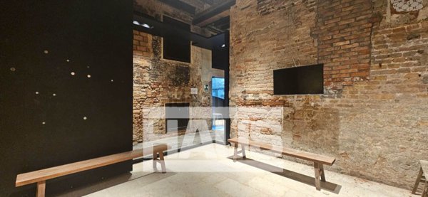 locale di sgombero in vendita a Venezia in zona Sestiere Cannaregio