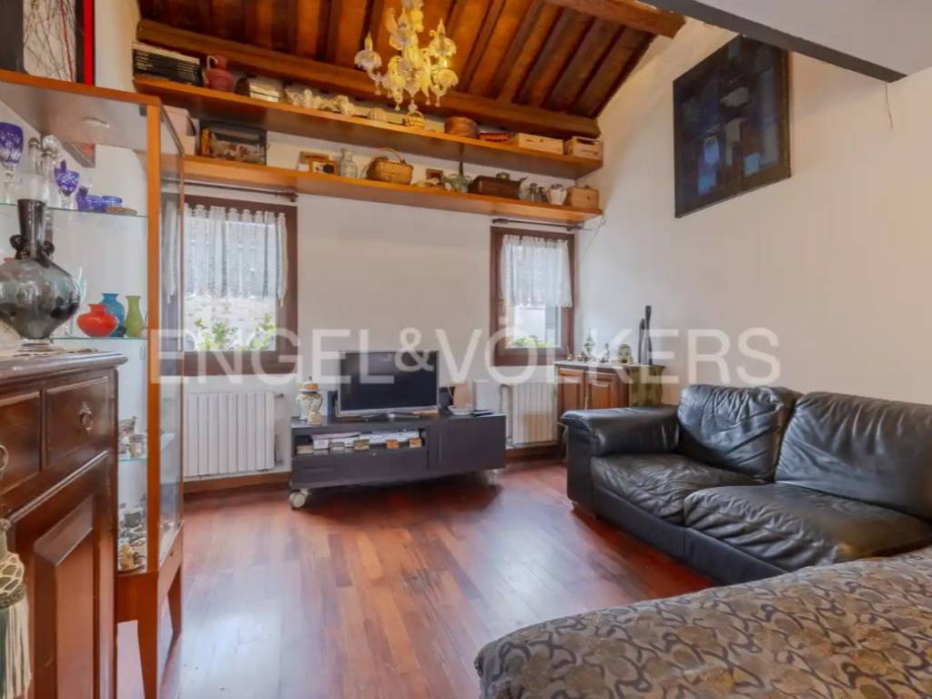 appartamento in vendita a Venezia in zona Sestiere Cannaregio
