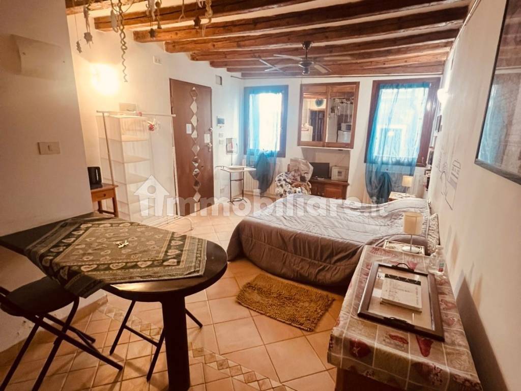 appartamento in vendita a Venezia in zona Sestiere Castello