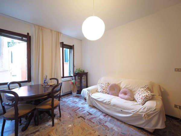 appartamento in vendita a Venezia in zona Sestiere Santa Croce