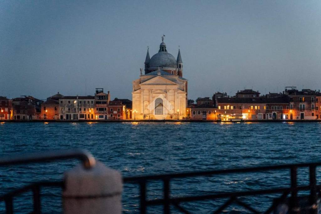 negozio in vendita a Venezia