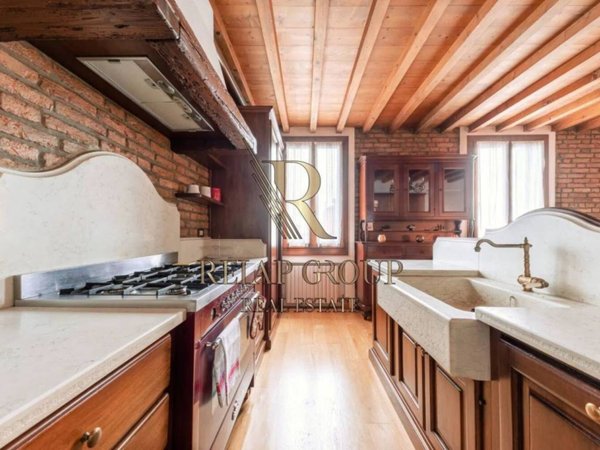 appartamento in vendita a Venezia in zona Giudecca