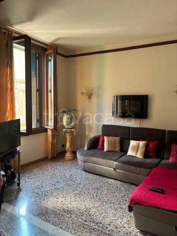 appartamento in vendita a Venezia in zona Sestiere Santa Croce