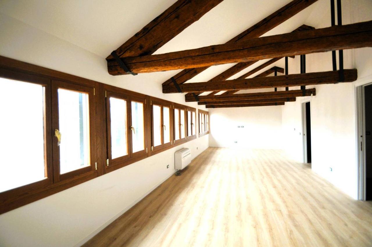 appartamento in vendita a Venezia in zona Sestiere Cannaregio