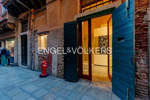 villa in vendita a Venezia in zona Sestiere Castello