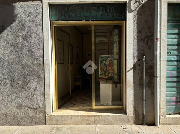 negozio in vendita a Venezia in zona Sestiere Santa Croce