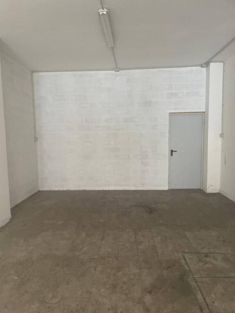 locale di sgombero in vendita a Venezia in zona Mestre