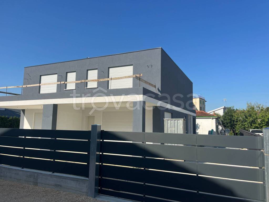casa indipendente in vendita a Venezia in zona Mestre