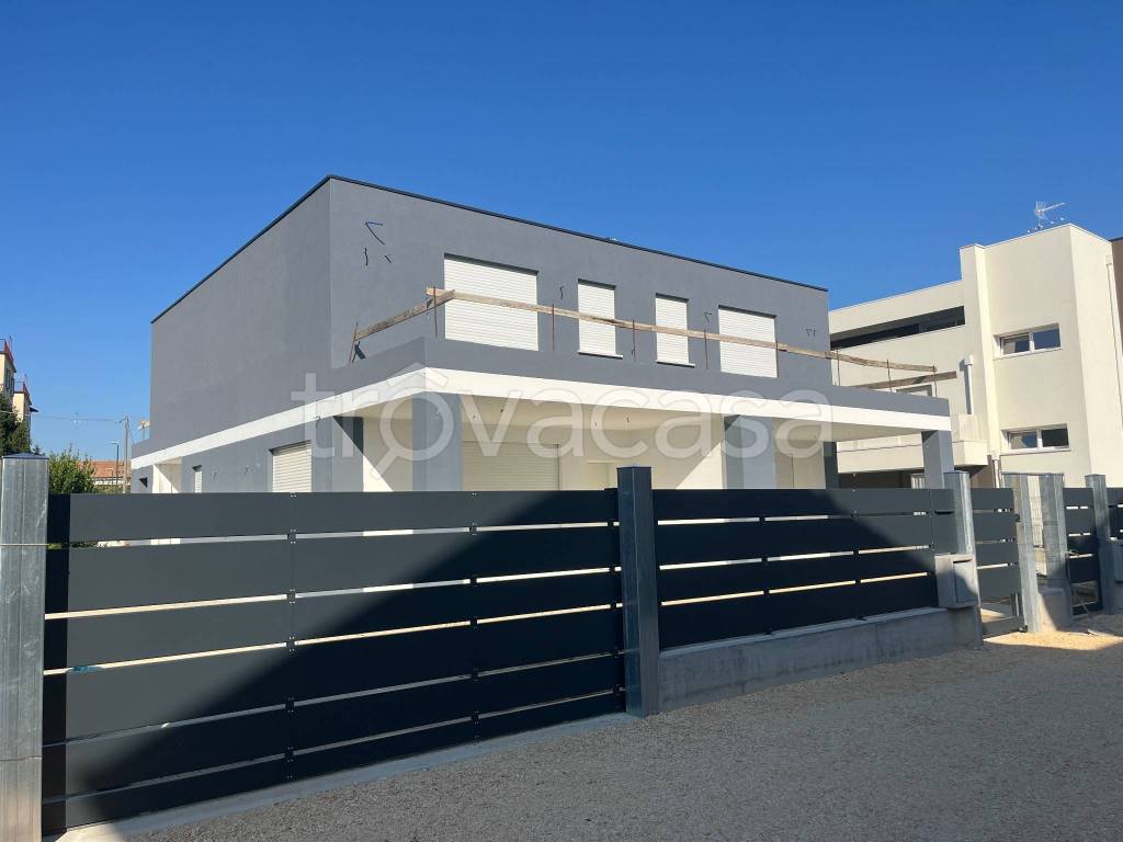 casa indipendente in vendita a Venezia in zona Mestre