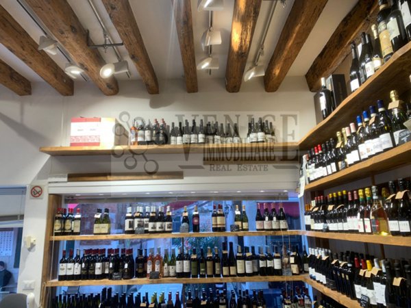 negozio in vendita a Venezia in zona Sestiere Cannaregio