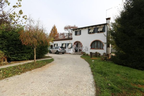 casa indipendente in vendita a Venezia in zona Trivignano