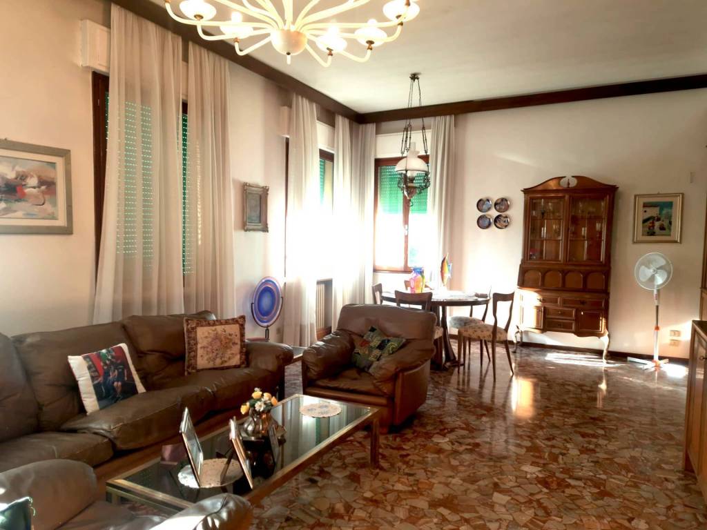 casa indipendente in vendita a Venezia in zona Murano