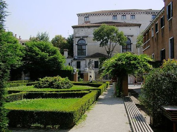 appartamento in vendita a Venezia in zona Sestiere Dorsoduro