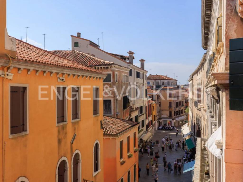 appartamento in vendita a Venezia in zona Sestiere Cannaregio